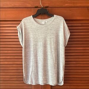 GAP Light Gray Women's Short Sleeve Tee